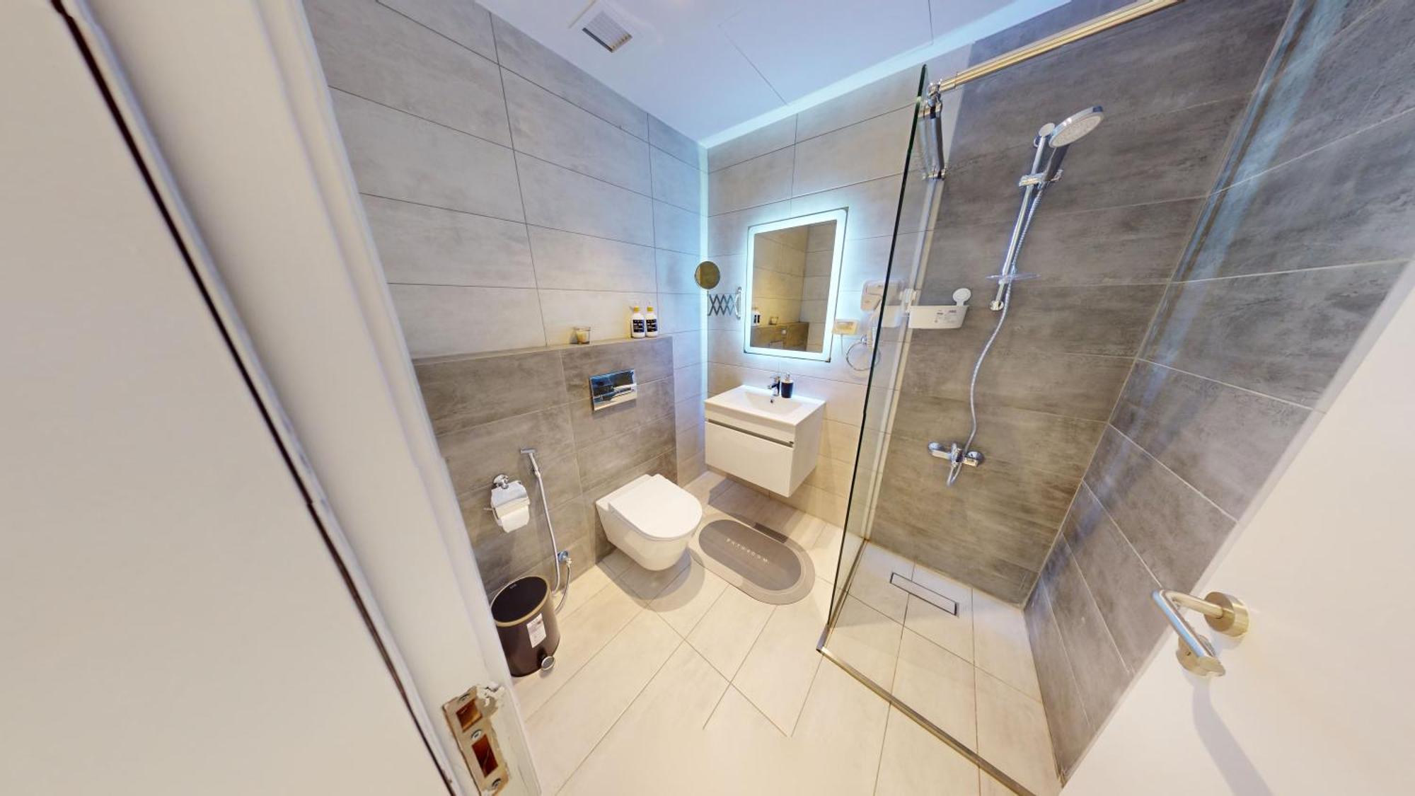 Al Fares Luxury Furnished Apartment-Damac Tower Eksteriør bilde