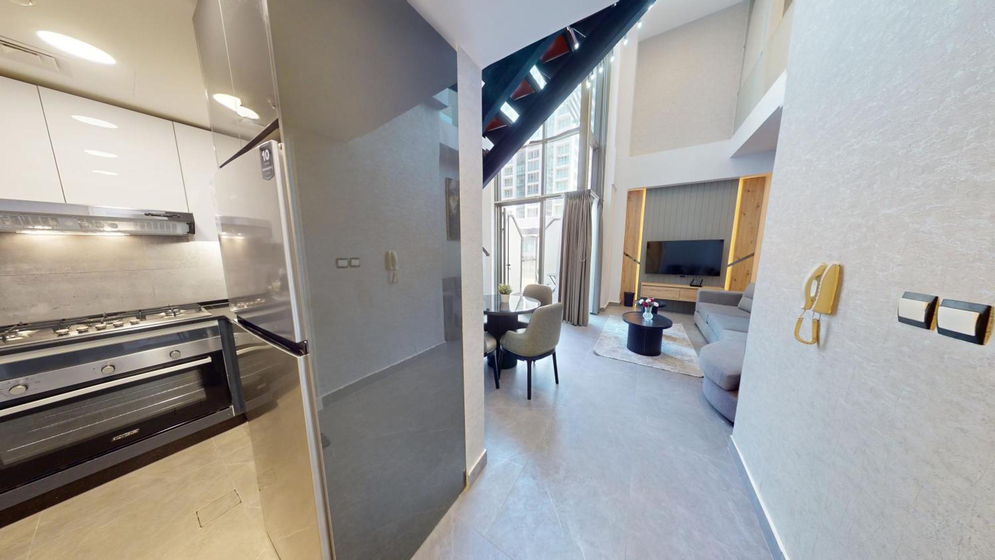 Al Fares Luxury Furnished Apartment-Damac Tower Eksteriør bilde