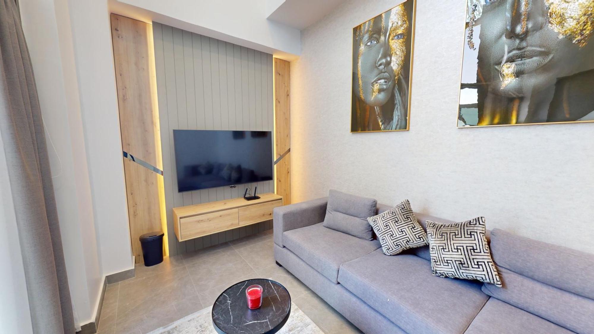 Al Fares Luxury Furnished Apartment-Damac Tower Eksteriør bilde