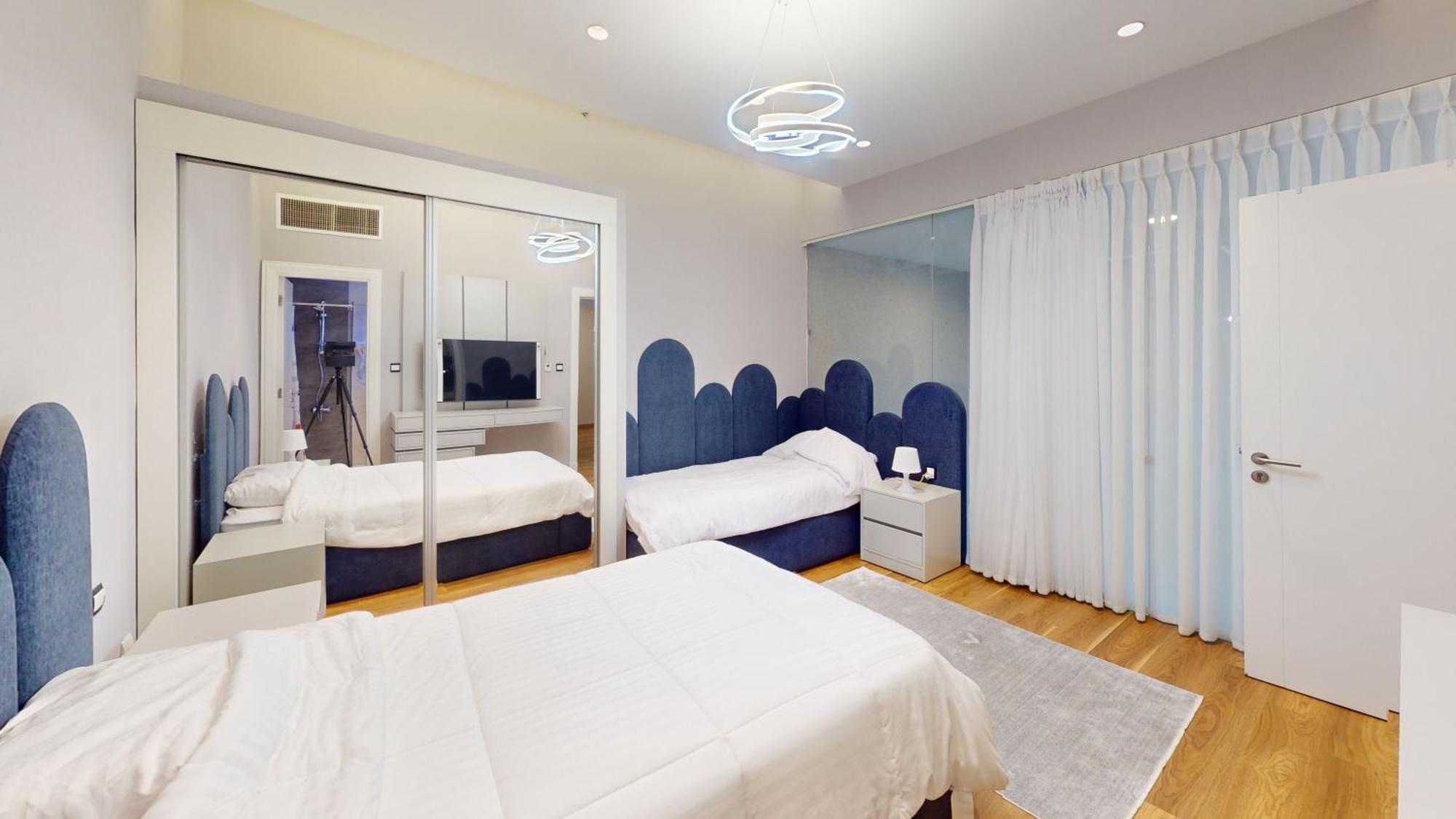 Al Fares Luxury Furnished Apartment-Damac Tower Eksteriør bilde